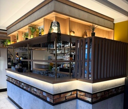 Bar - Reine Mathilde- Bayeux - Mobilier professionnel à Caen